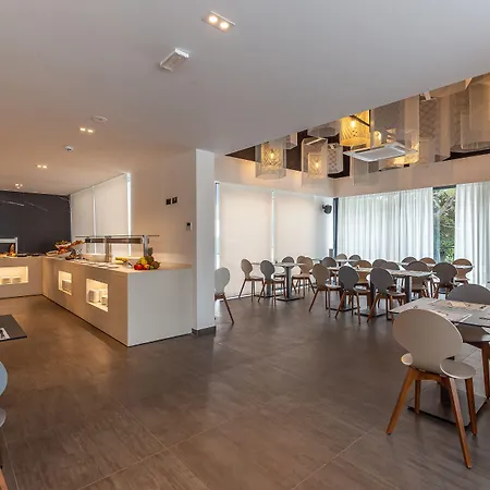 Ad Turres منتزه العطل 3*